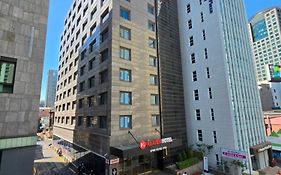 首爾明洞市廳彩鴻酒店