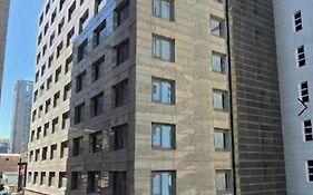 首爾明洞市廳彩鴻酒店